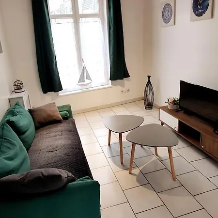 Entier Proche Tribunaux Douai